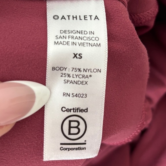 Athleta Berry Pink Salutation Jogger Pants - Picture 8 of 10
